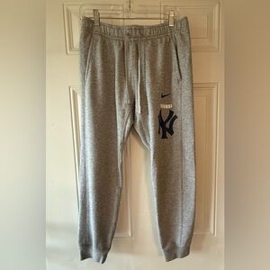 Nike New York Yankees Sweatpants